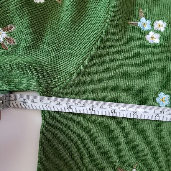 Knit Womens Floral V Neck  Short Sleeve Knitwear Pullover Top Sweater - Picture 3 of 9